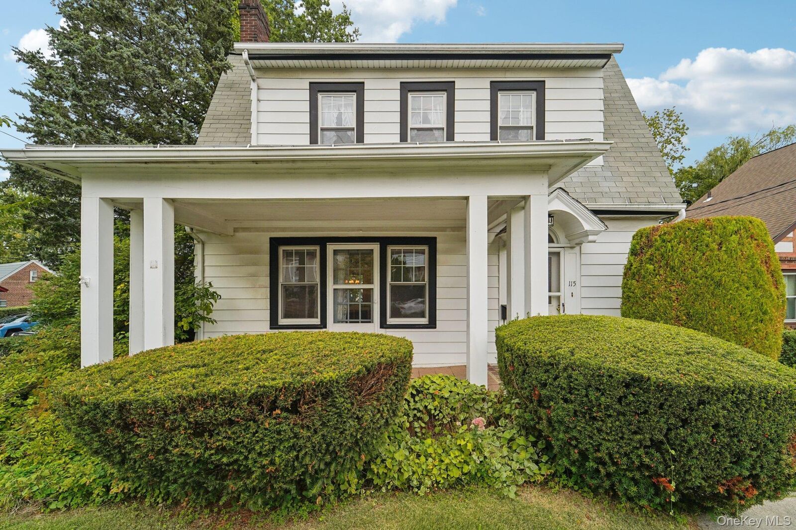 Property Photo:  115 Morsemere Avenue  NY 10703 