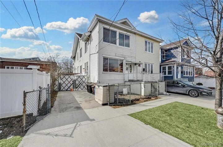 Property Photo: 449 Revere Avenue NY 10465