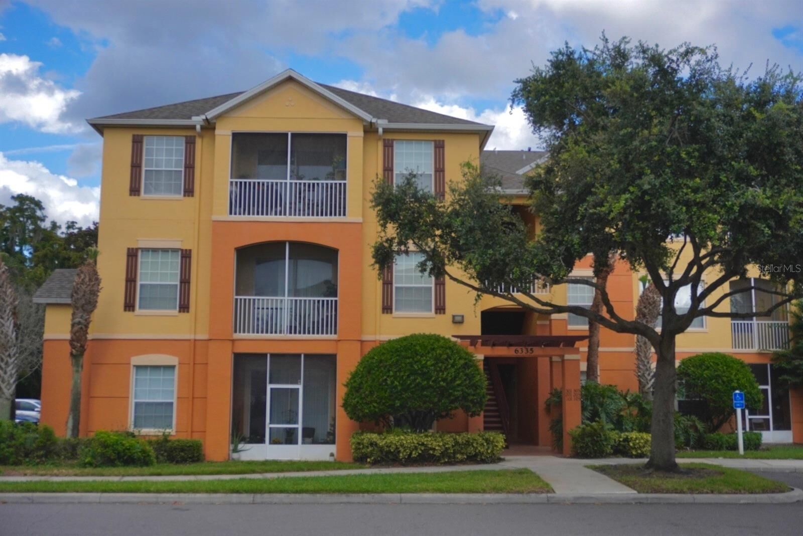Property Photo:  6335 Contessa Drive 205  FL 32829 