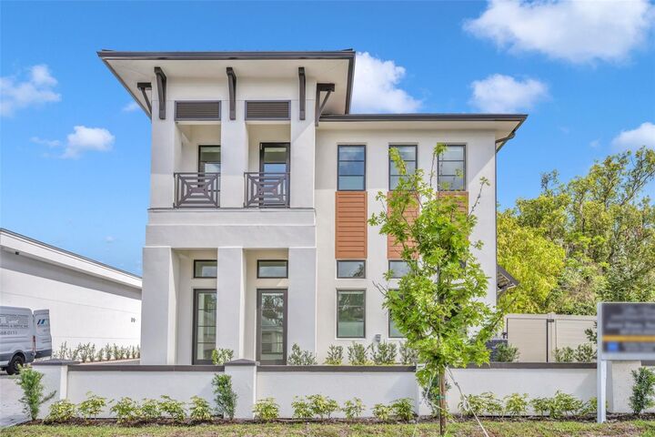 Property Photo:  501 W Canton Avenue  FL 32789 