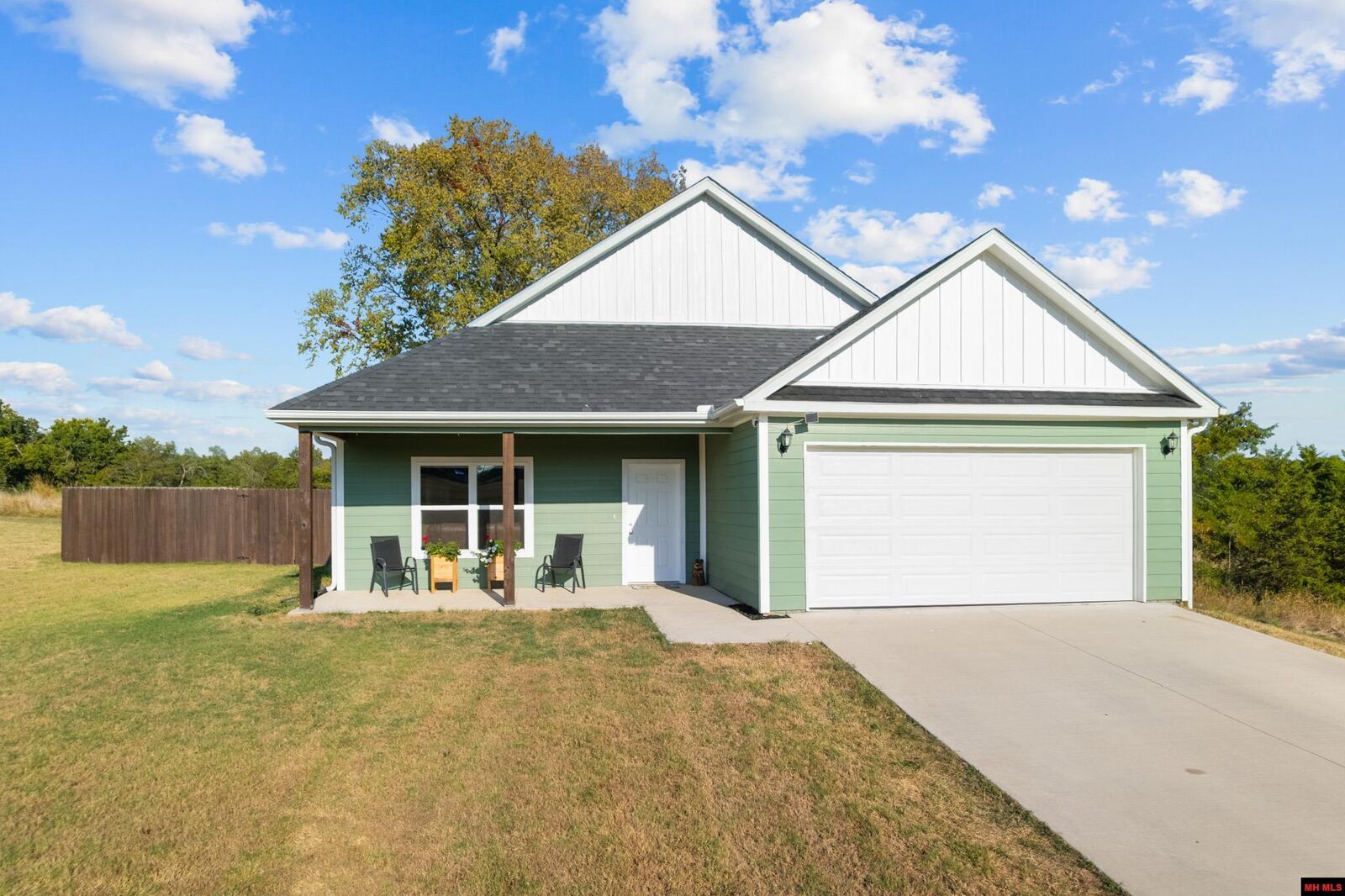 Property Photo:  116 N Section Line Drive  AR 72626 
