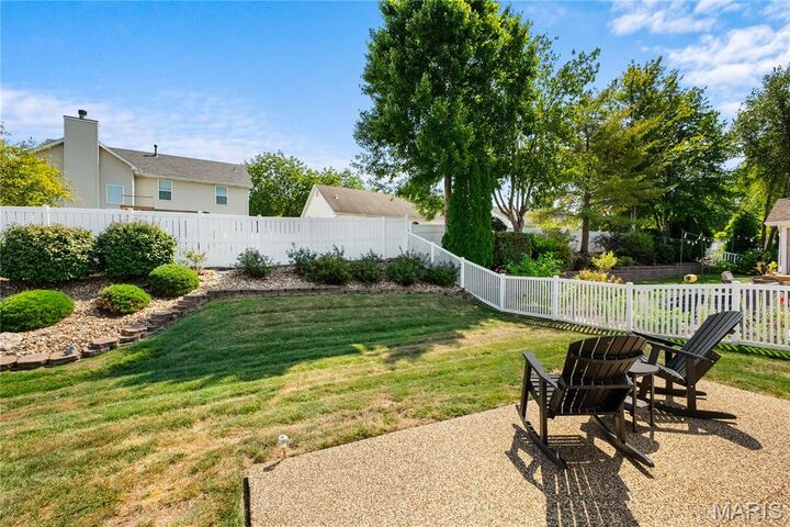 Property Photo:  146 Huntington Crossing Drive  MO 63376 