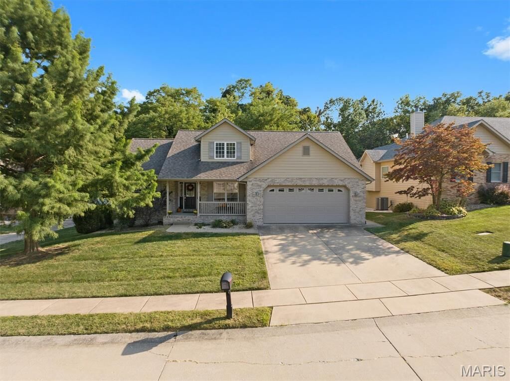 Property Photo:  500 Monticello Place  IL 62025 
