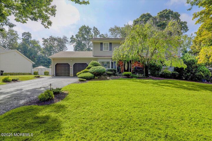 Property Photo:  8 Kensington Drive  NJ 07726 