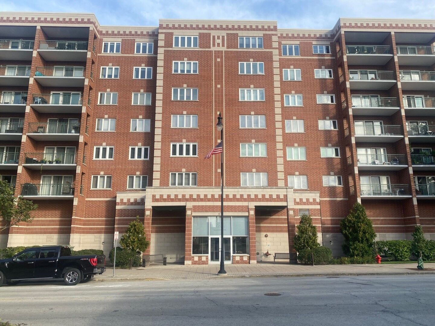 Property Photo:  675 Pearson Street 710  IL 60016 