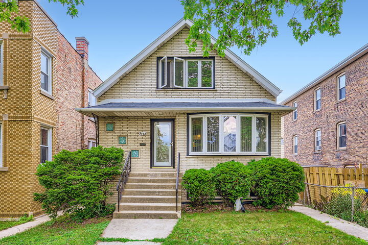 Property Photo:  5443 S Nottingham Avenue  IL 60638 