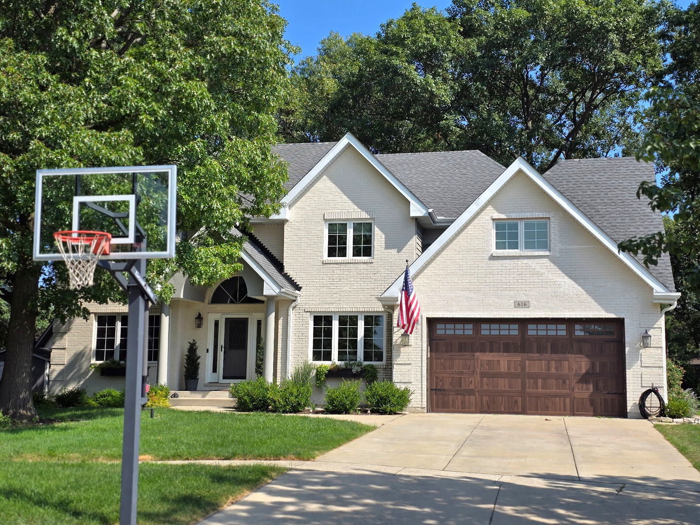 Property Photo:  616 Carriage Ridge Lane  IL 60439 