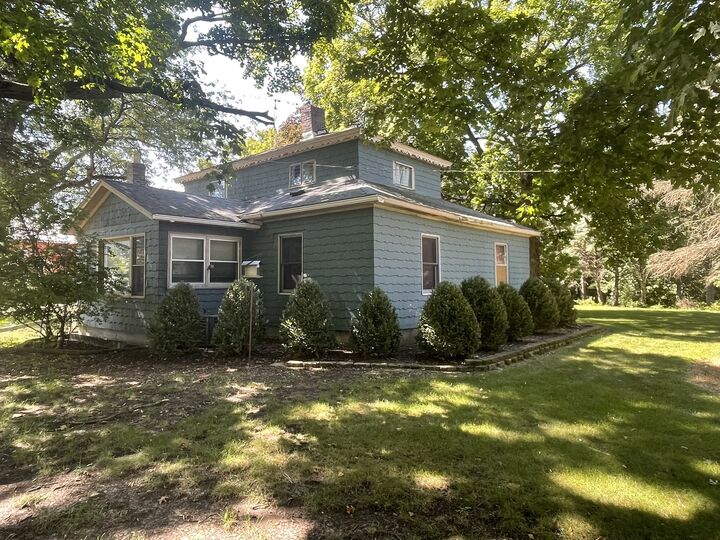 14254 Barber Greene Road  Sycamore IL 60178 photo