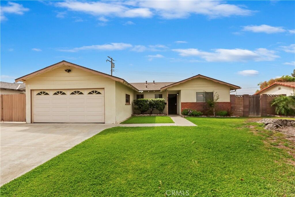Property Photo:  936 E Payson Street  CA 91740 