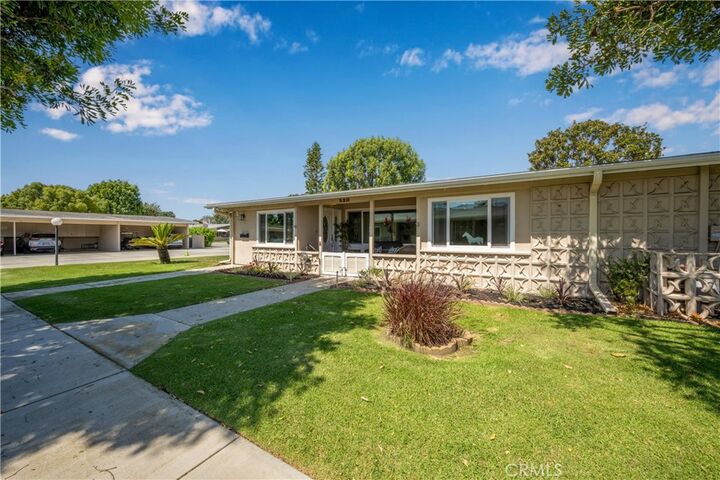 Property Photo:  13311 Del Monte 32D  CA 90740 