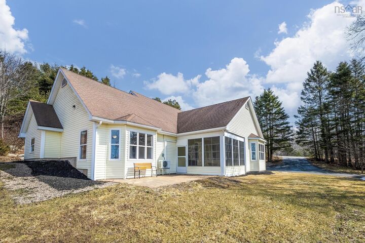 Property Photo: 13434 Peggys Cove Road NS B3Z 2J2