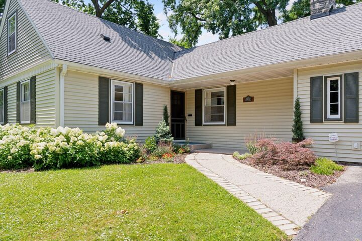 Property Photo: 3930 Dakota Avenue S MN 55416