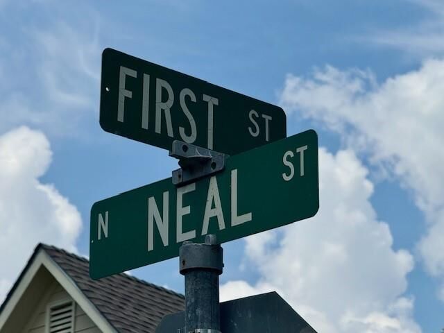 Property Photo:  701 N Neal Street  TX 75428 