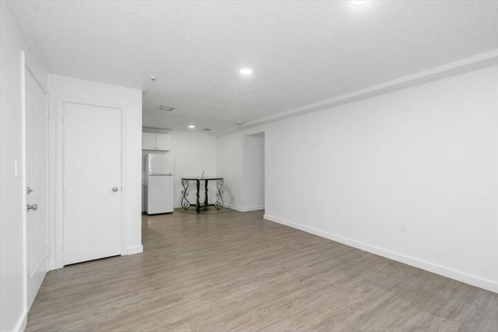 Property Photo:  12 Walden Dr 12  MA 01760 
