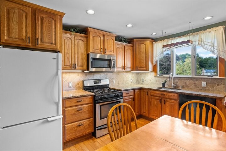 Property Photo:  347 Astle St  MA 01876 