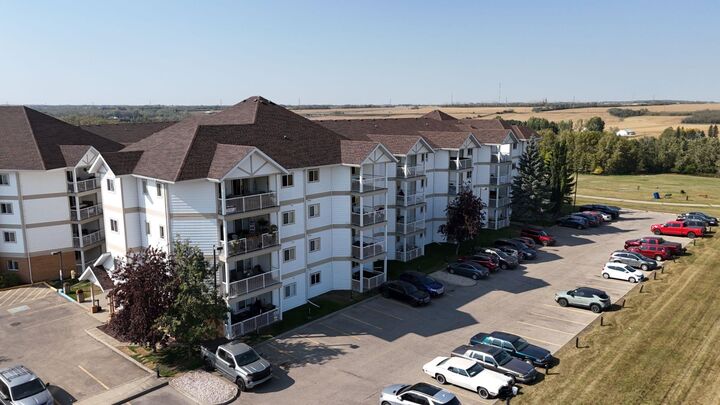 9932 100 Avenue 401  Fort Saskatchewan AB T8L 4L2 photo