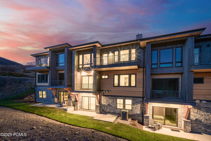 Property Photo: 1953 W Osprey Court UT 84032