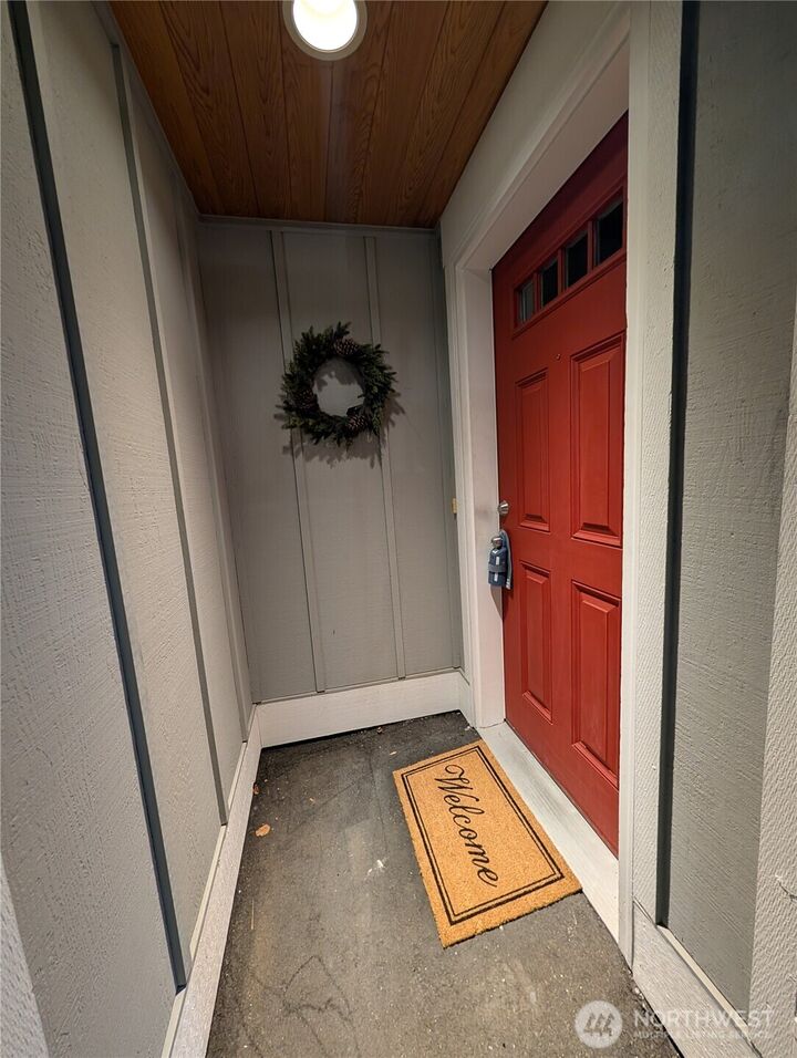 Property Photo:  4830  40th Avenue SW A  WA 98116 