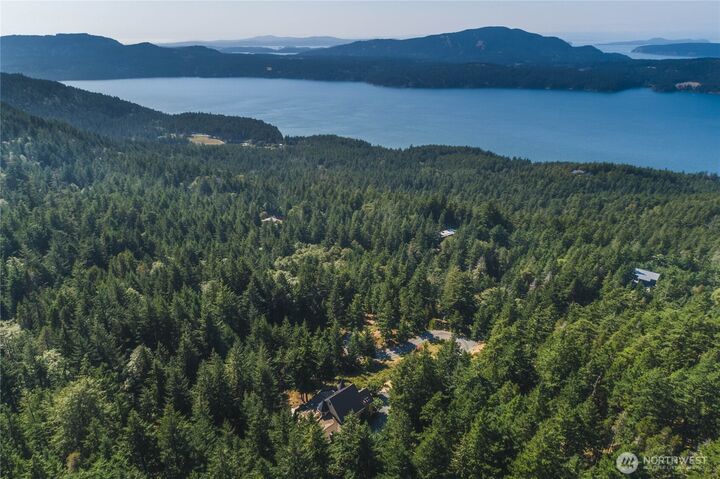 Property Photo:  1656  Eagle Ridge Road  WA 98245 