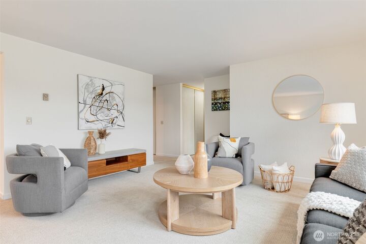 Property Photo:  12300  28th Avenue NE 208  WA 98125 