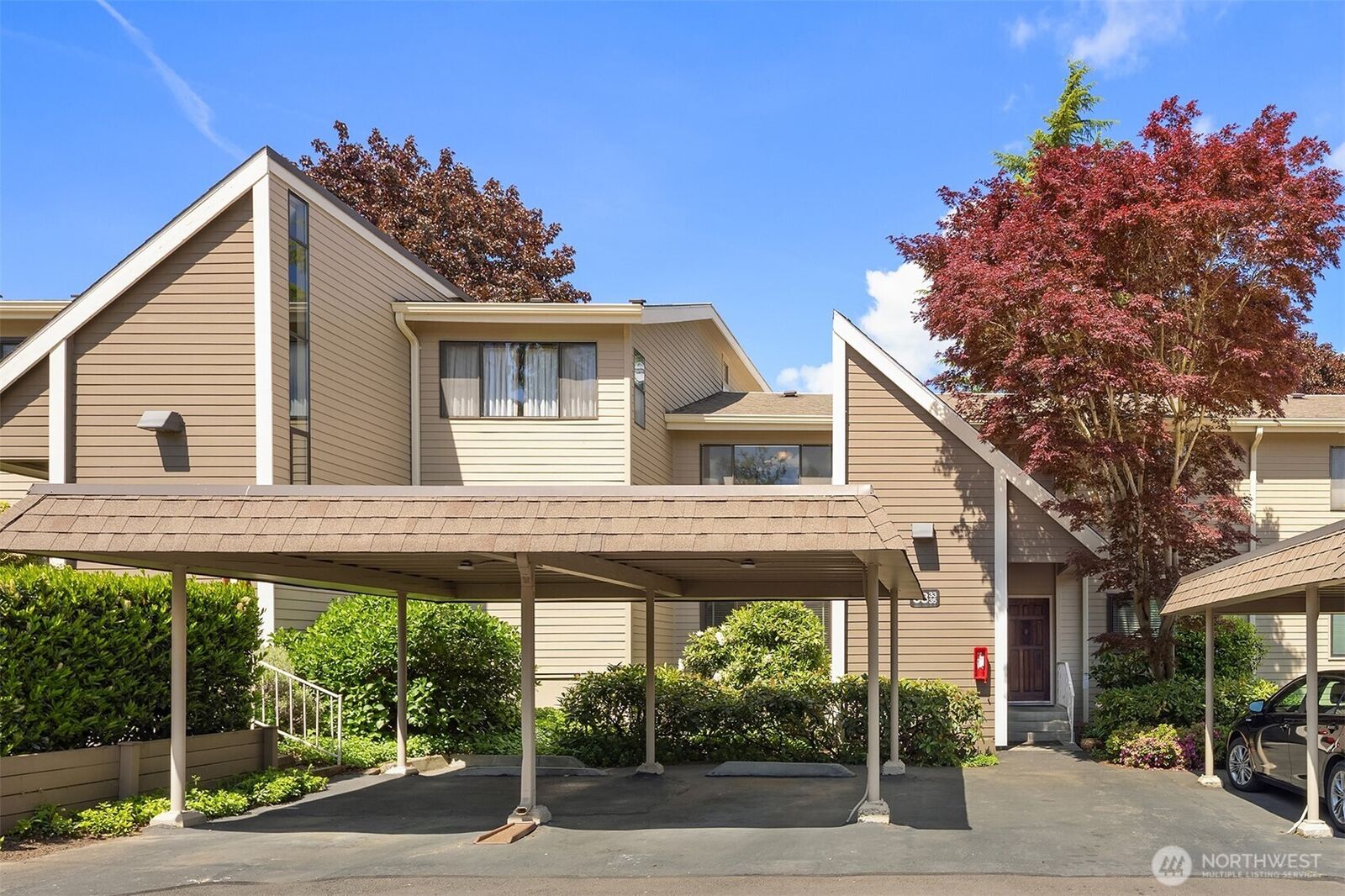 Property Photo:  6333  Sand Point Way NE  WA 98115 