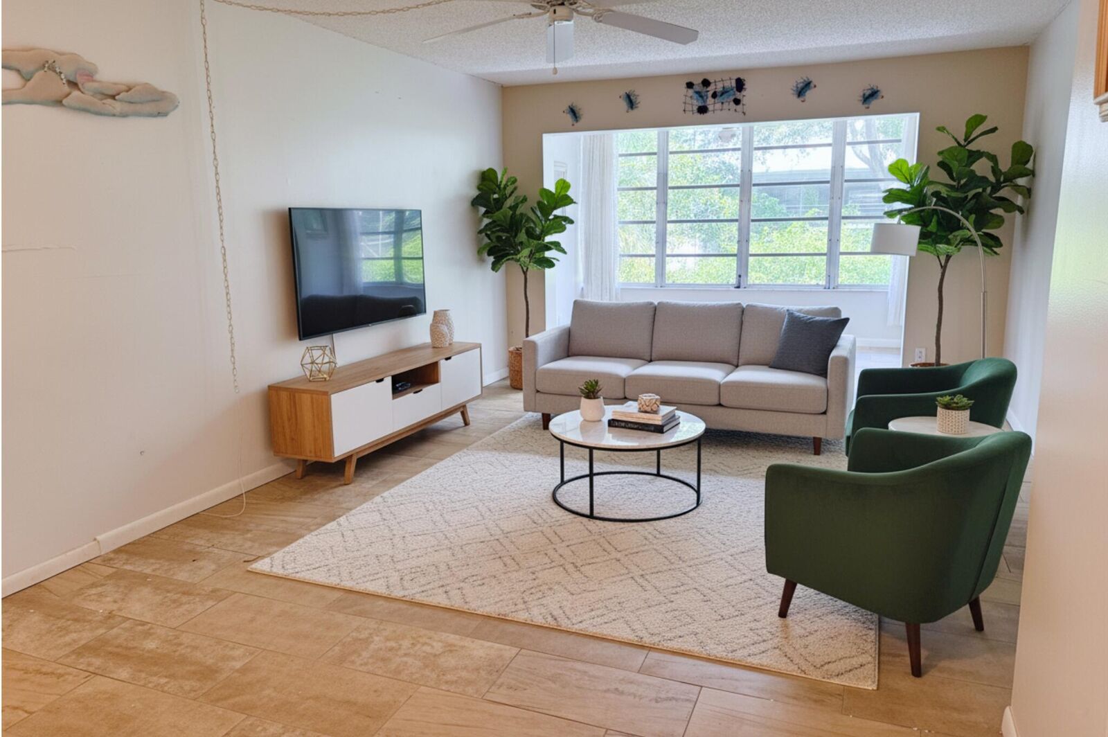 Property Photo:  2820 SW 22nd Avenue 2040  FL 33445 