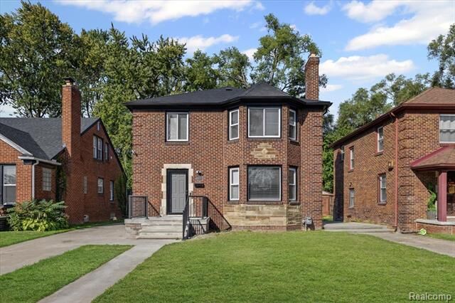 Property Photo: 18237 Lesure Street MI 48235