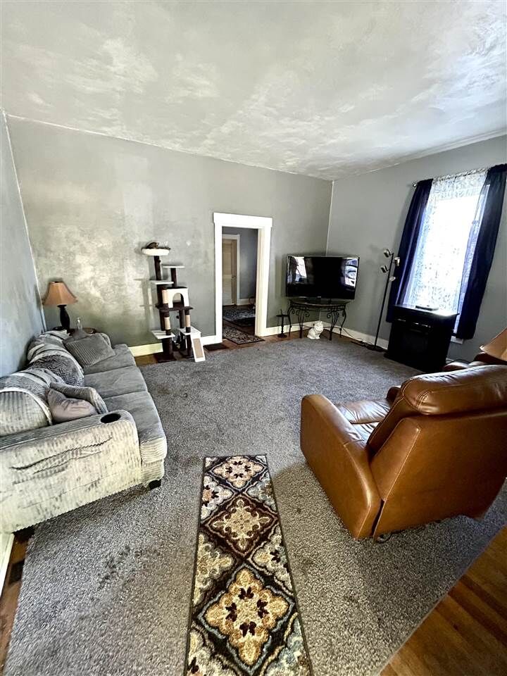 Property Photo:  420 N Fountain Street  IN 47331 