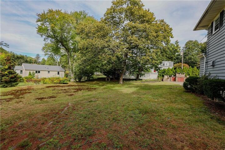Property Photo:  740 Veterans Memorial Parkway  RI 02914 