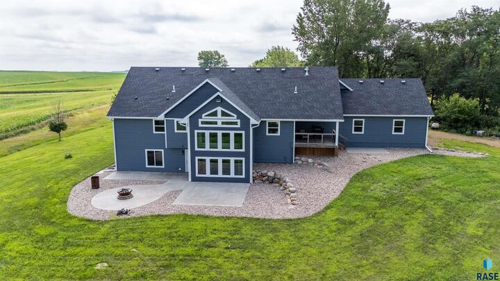 Property Photo:  25429 487 Ave  SD 57030 