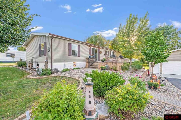 Property Photo: 151 S Hunt Street MN 56055