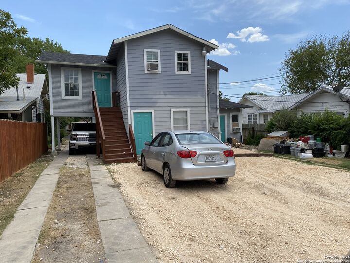 Property Photo:  809 Kayton Ave  TX 78210 