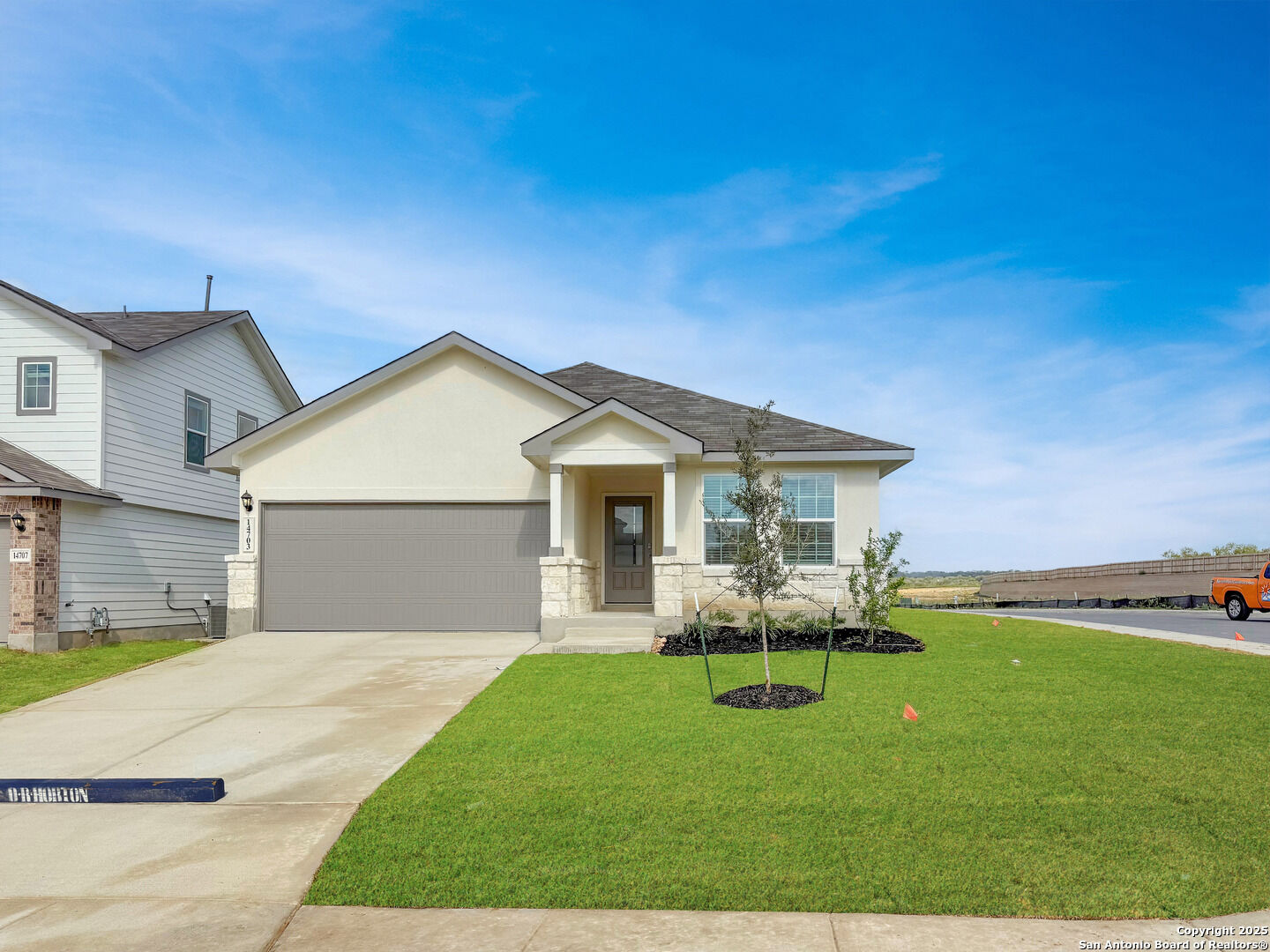 Property Photo: 14703 Lamb River TX 78245