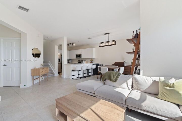 Property Photo:  10600 NW 88th St 212  FL 33178 