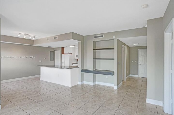 Property Photo:  1627 SW 37th Ave 402  FL 33145 