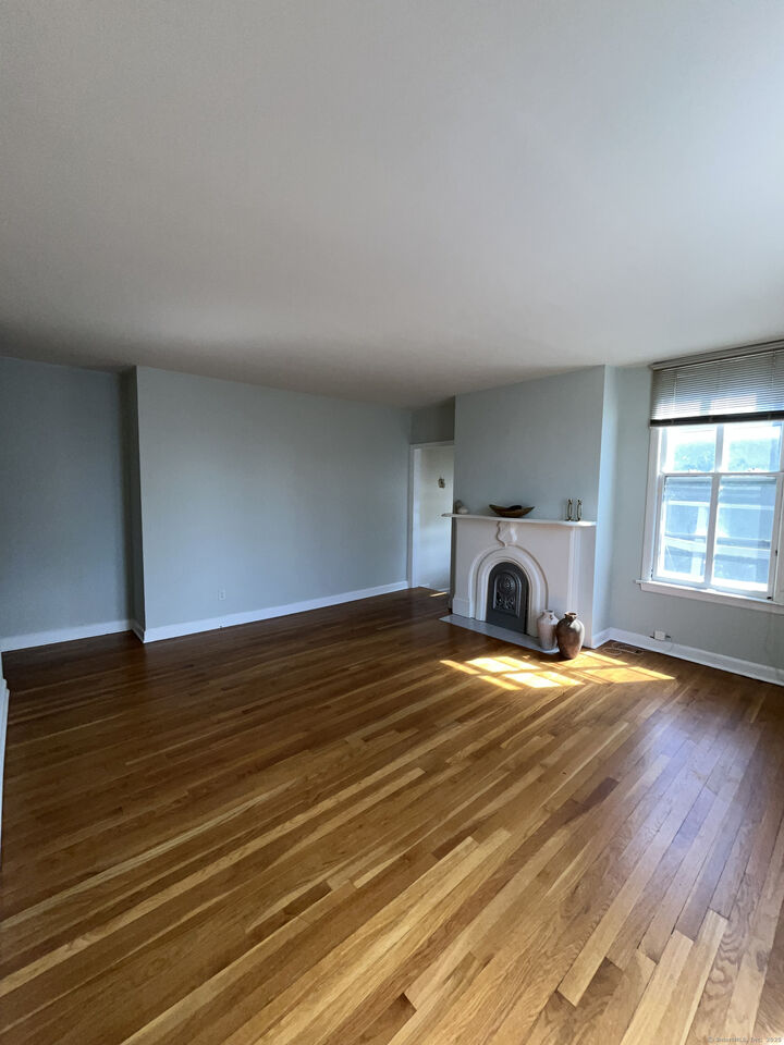 Property Photo:  218 Flax Hill Road 5  CT 06854 