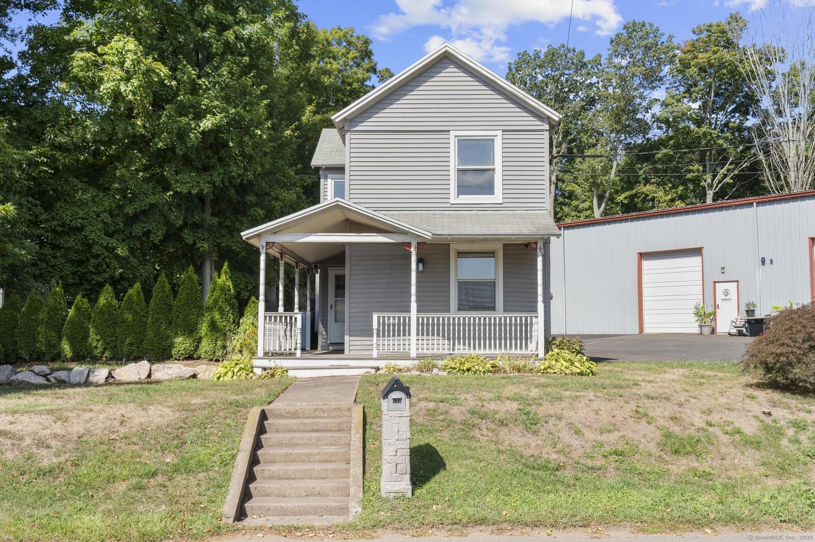 Property Photo: 132 North Chestnut Street CT 06405