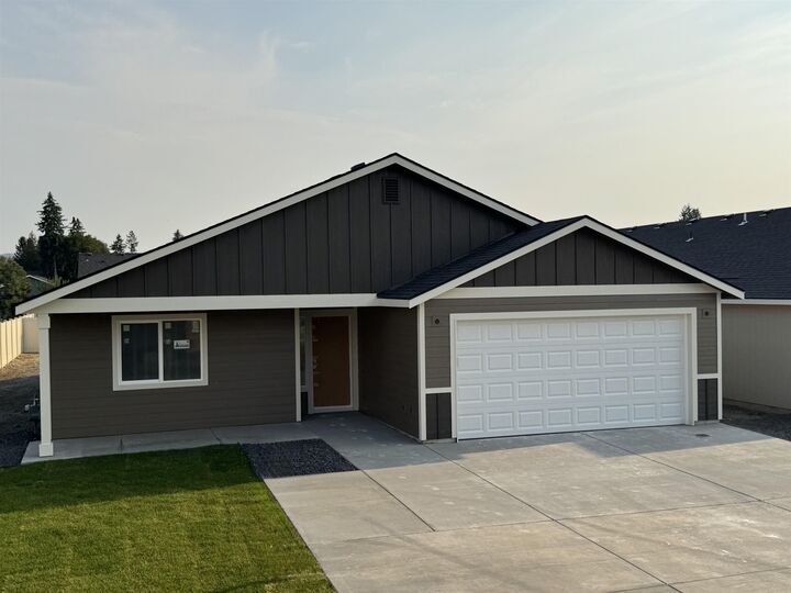Property Photo:  18424 E 1st Ln  WA 99016 