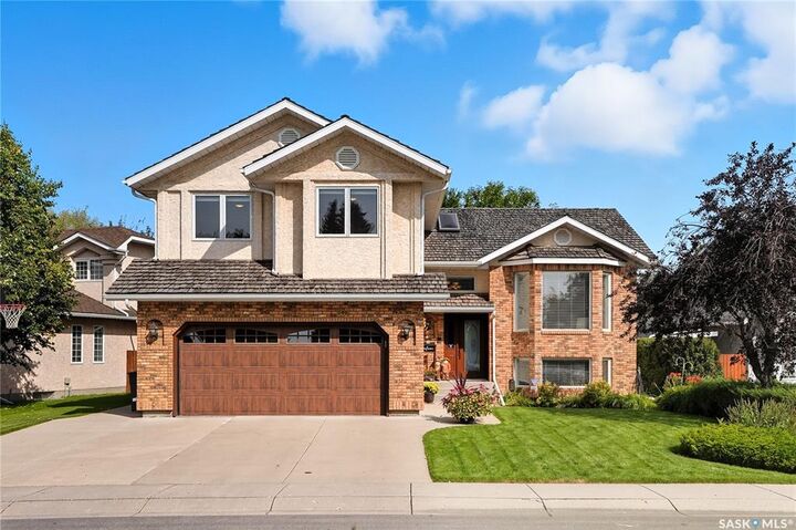 303 Braeburn Crescent  Saskatoon SK S7V 1A4 photo