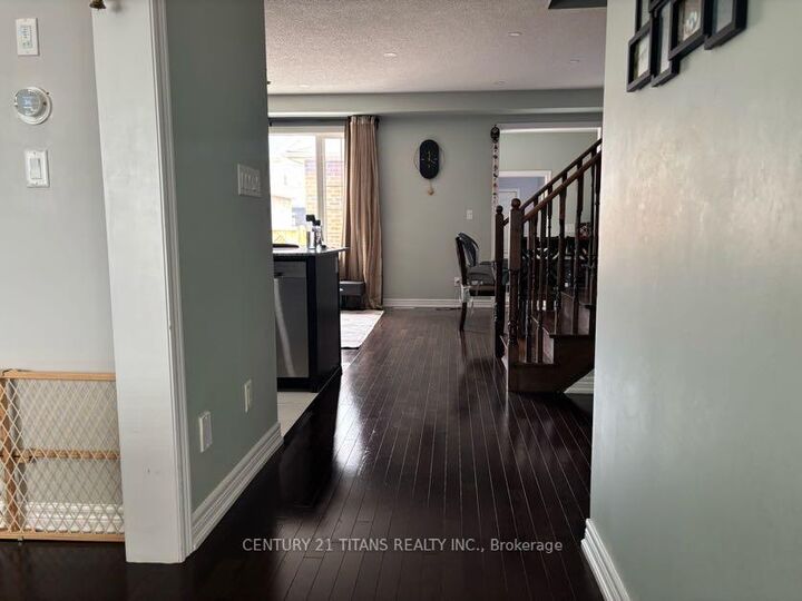 Property Photo:  18 Primo Road Main  ON L7A 3Y1 