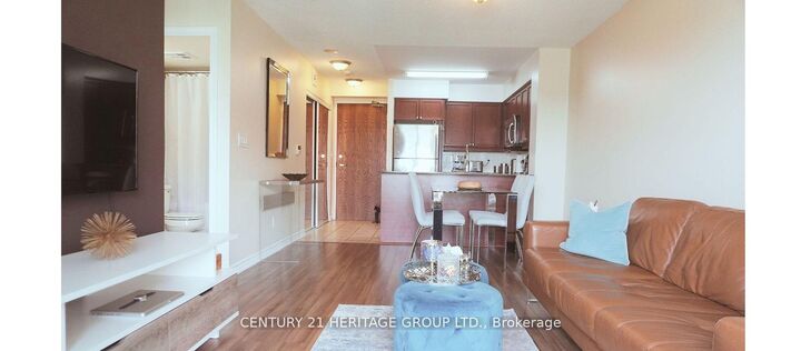 Property Photo:  185 Oneida Crescent 816  ON L4B 0B1 