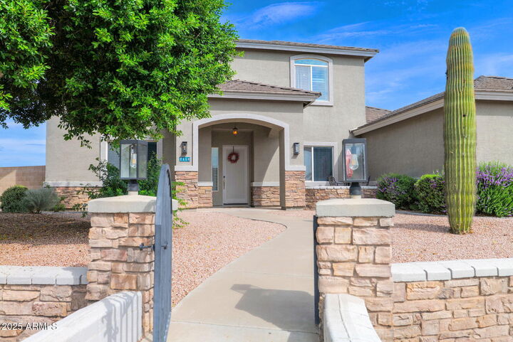 Property Photo: 7114 E Grandview Street AZ 85207