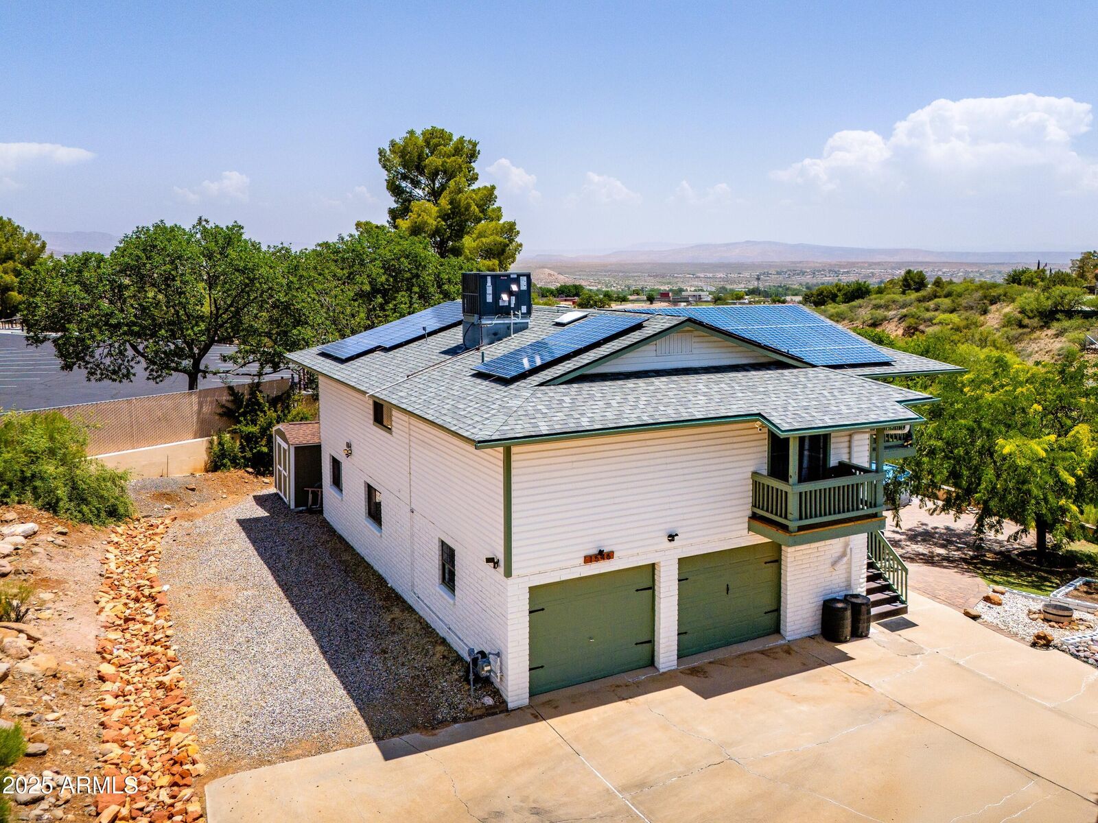 Property Photo:  1546 E Sunset Circle  AZ 86326 