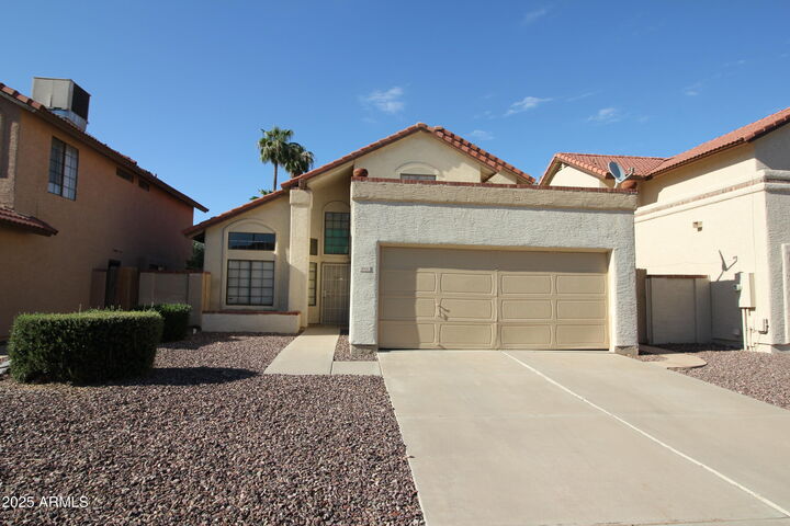 932 E Manor Drive  Chandler AZ 85225 photo