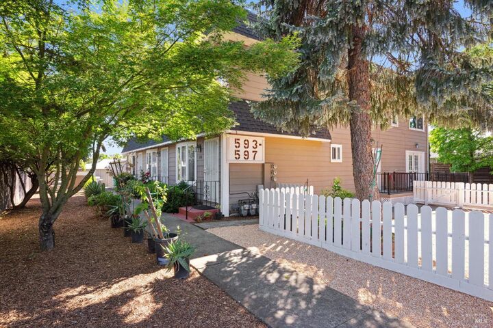 Property Photo:  593 Verano Avenue  CA 95476 