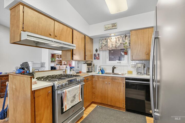 Property Photo:  3334 11th St C  ID 83501 