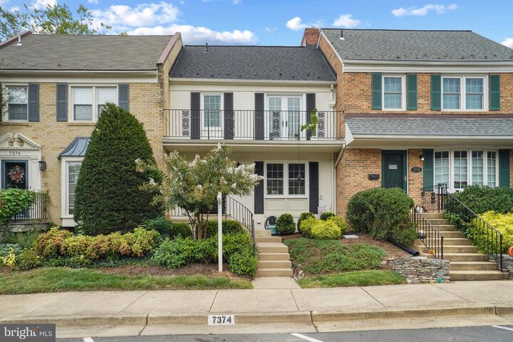 7374 Montcalm Drive  McLean VA 22102 photo