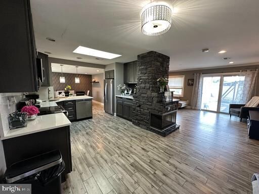 Property Photo: 31 Briaroot Lane PA 19054