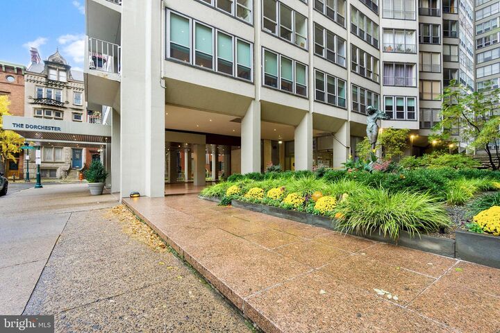 224 W Rittenhouse Square 30 2308  Philadelphia PA 19103 photo