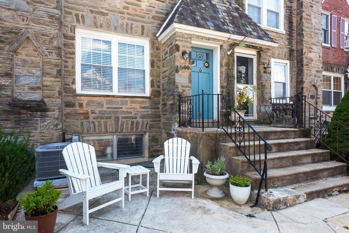 649 Maris Street  Philadelphia PA 19128 photo